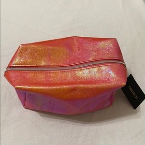 Forever 21 make up bag